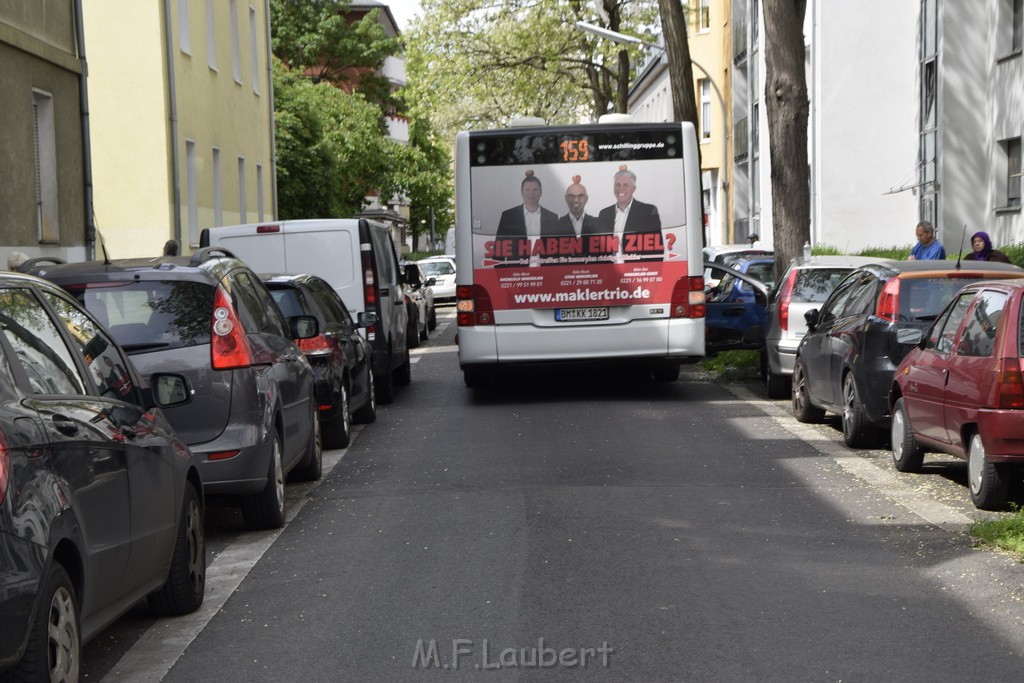 VU KVB Bus gegen PKW Tuer Koeln Kalk Buchforststr P03.JPG - Miklos Laubert